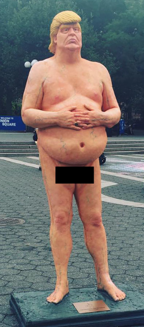 trump statue